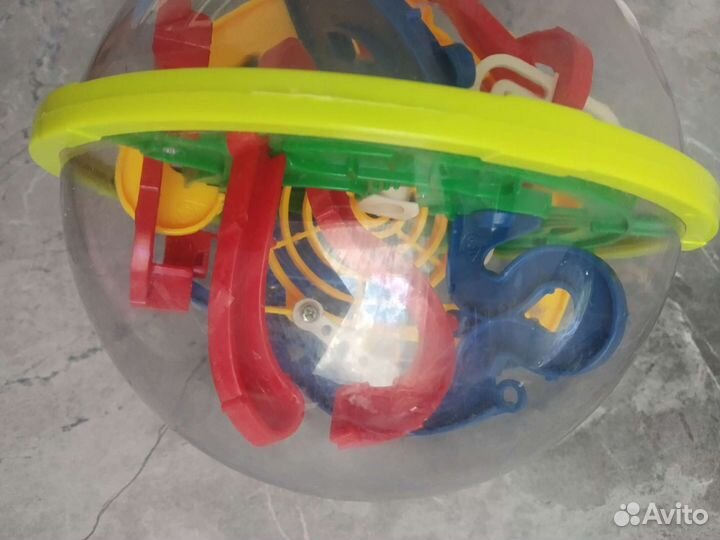 Головоломка лабиринт