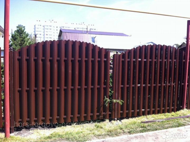 Штакетник металлический