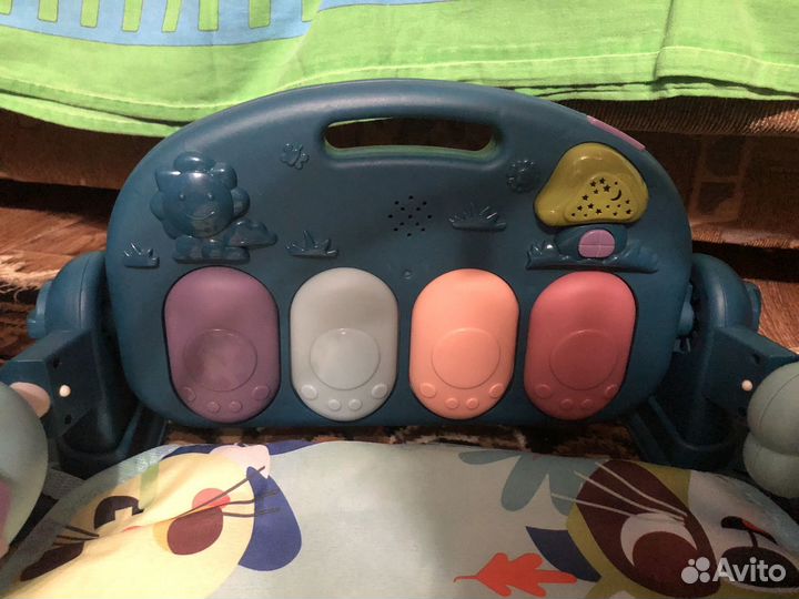 Детский развивающий коврик