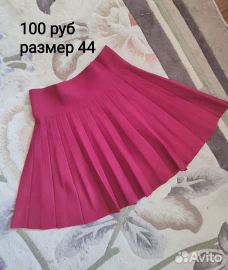 Комплект 38 размера-мини юбка и жилет джинсовые