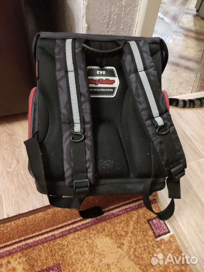 Портфель школьный для мальчика