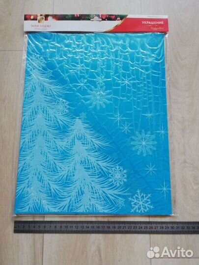 Новогодняя наклейка на окно 38x30