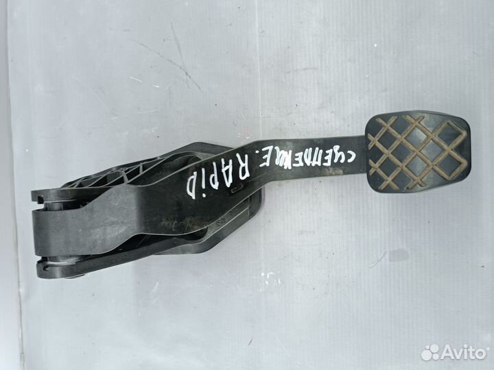 Педаль сцепления Skoda Rapid 2013-2020