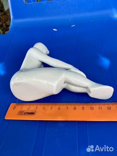 Статуэтка Девушка с подсолнухом, Чайка, Краснодар