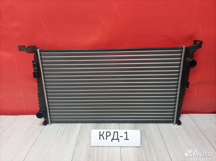 Радиатор двс Renault Duster 1 2011