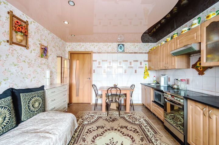 2-к. квартира, 63 м², 9/9 эт.