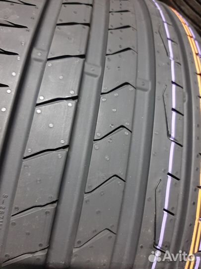 Continental PremiumContact 7 235/40 R18 95Y