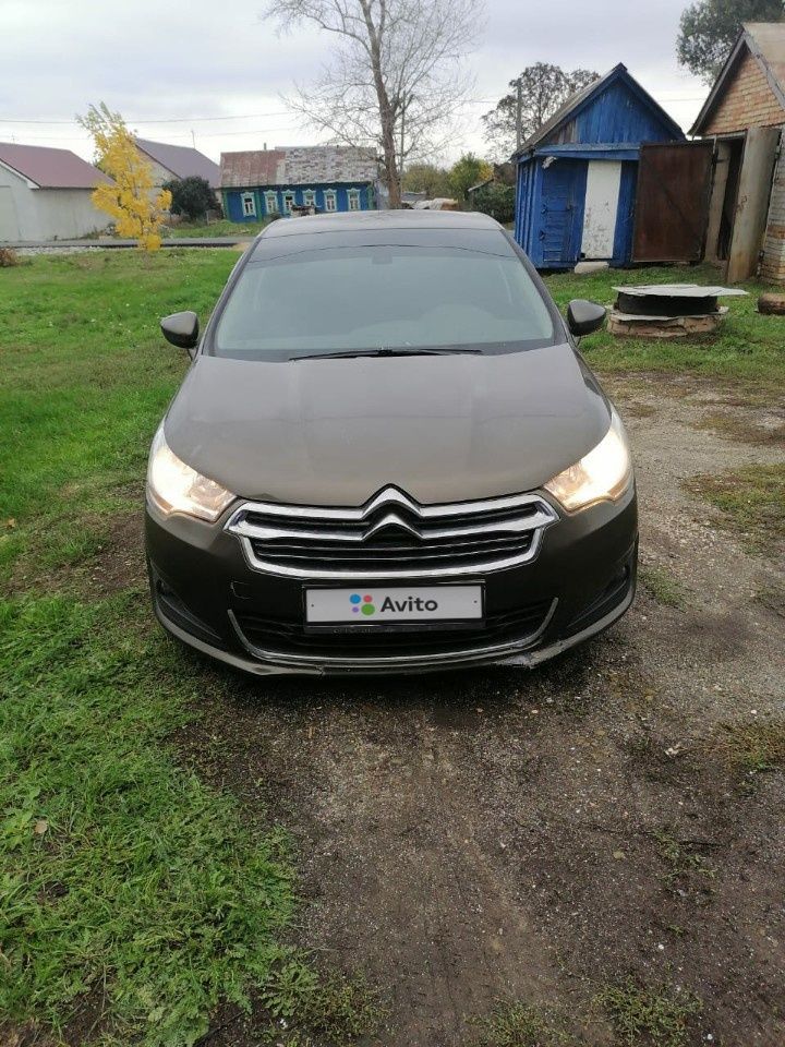 Citroen C4: фото владельца