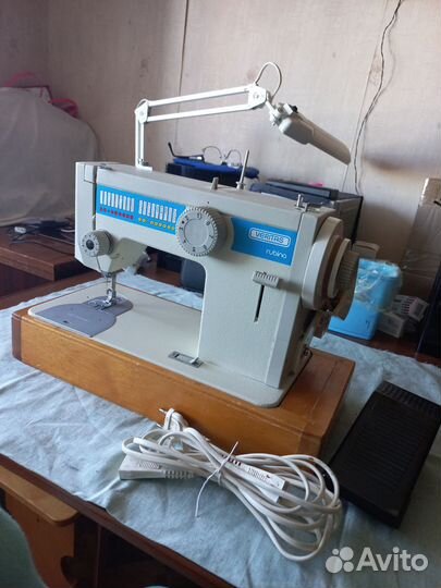 Швейная машина Veritas rubina