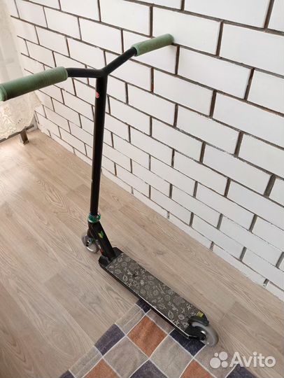 Трюковой самокат