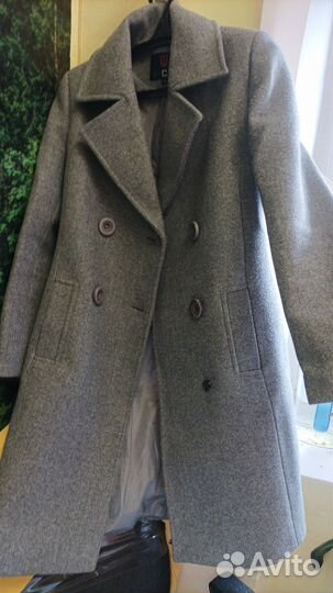 Пальто женское 42 44