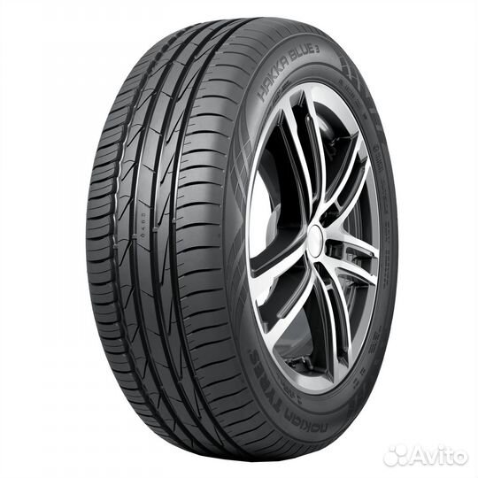 Nokian Tyres Hakka Blue 3 215/50 R17 95V