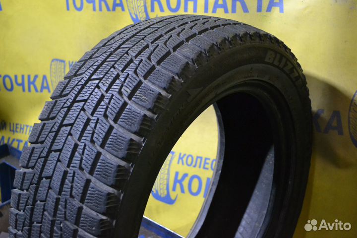 Bridgestone Blizzak Revo1 205/55 R16