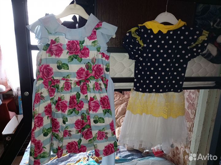 Платья и сарафаны 104, юбки 104