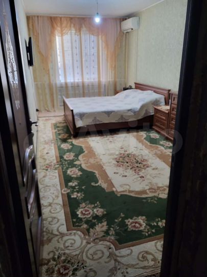 3-к. квартира, 77 м², 8/9 эт.