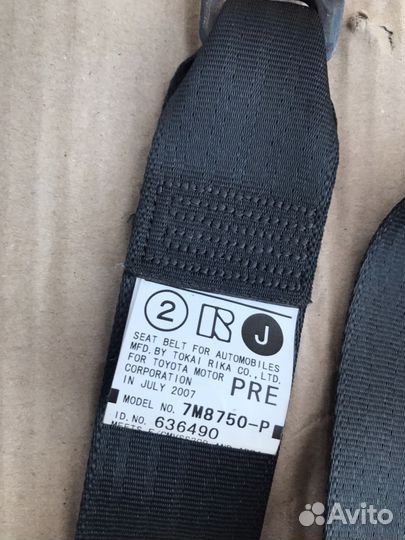 Ремень безопасности передний Lexus IS250