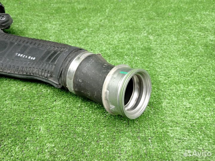 Патрубок интеркулера 1K0145840R VAG Audi Volkswagen Passat b7 Alltrack Q3 8U A3 8P Tiguan 8U