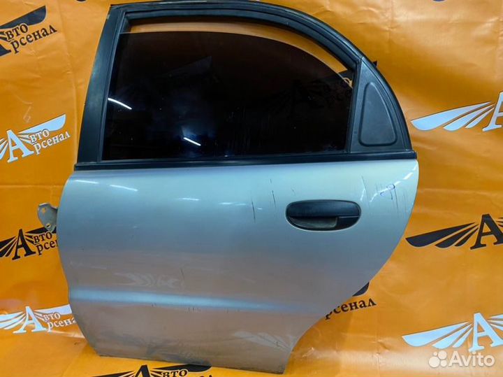 Дверь боковая задняя левая Chevrolet Lanos