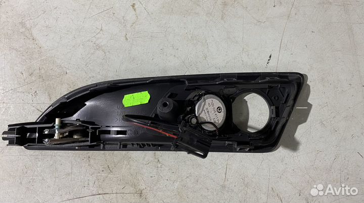 Ручка внутренняя правая Skoda Octavia A5