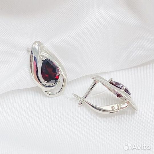 Серебряные Серьги гранат
