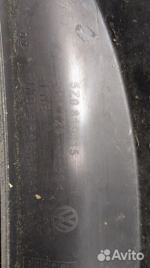 Жабо под дворники Volkswagen Fox, 2008