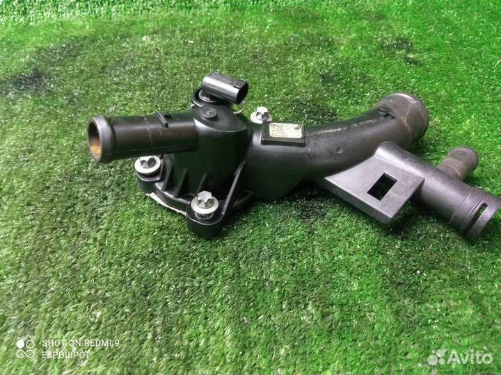 Тройник системы охлаждения Opel Astra J (2010-201