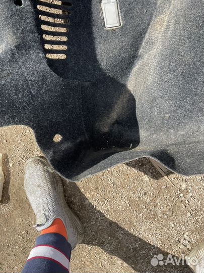 Обшивки багажника VW Pointer 2005