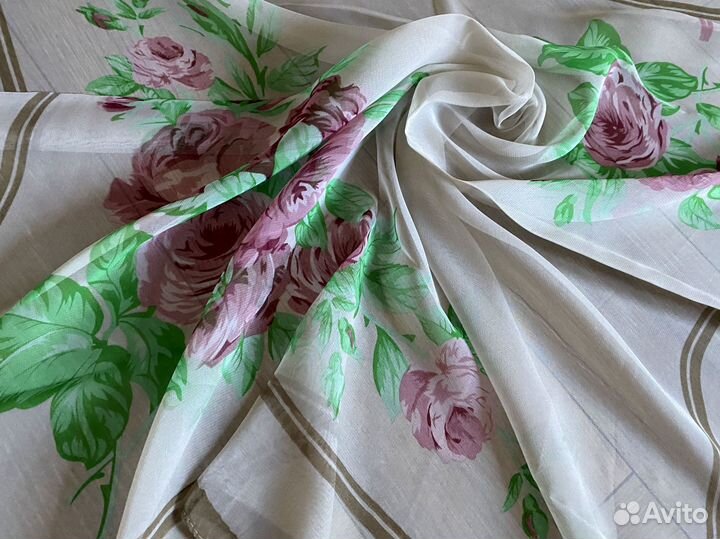 Платок шифоновый gucci