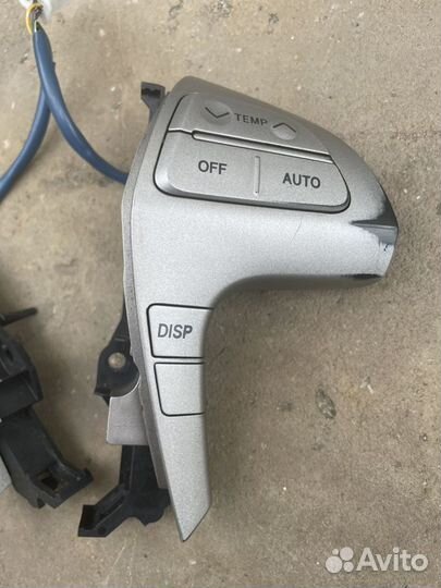 Кнопки на руль camry 40