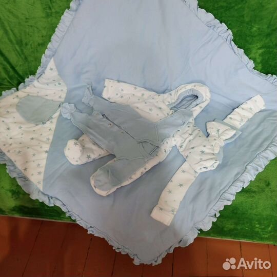 Комплект на выписку для мальчика