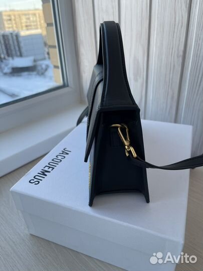 Сумка Jacquemus le bambino