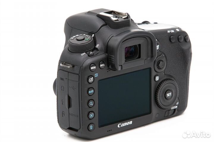 Фотоаппарат Canon EOS 7D Mark II Body