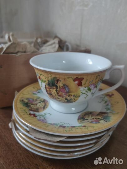 Чайный сервиз на 6 персон
