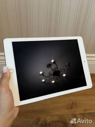 iPad Pro 9.7 128 GB golden