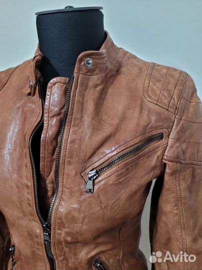 Куртка кожаная женская