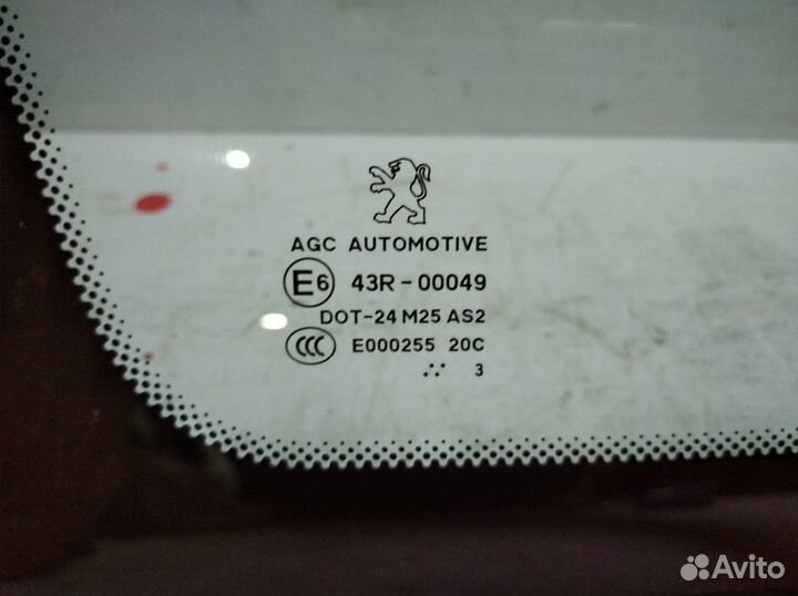 Стекло в кузов Peugeot 308 2007-2015