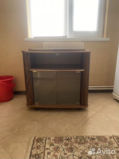 Тумба под телевизор