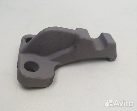 Кронштейн 236-3708704-Б крепления стартера нижний