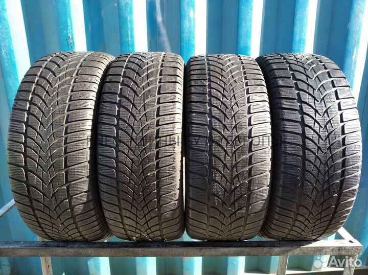 Dunlop SP Winter Sport 4D 235/50 R18 81T