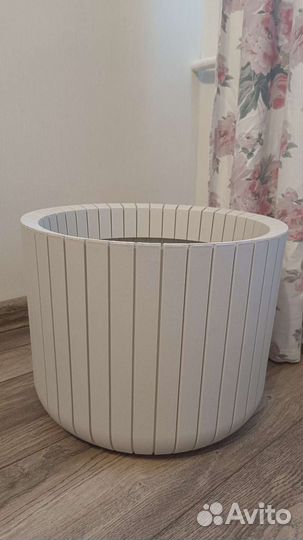 Кашпо для цветов напольное