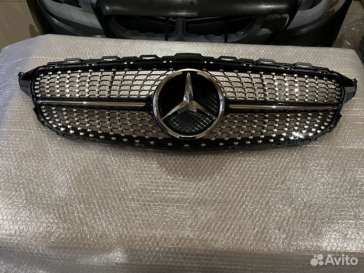 Решетка радиатора Mercedes W205 дорестайл diamante