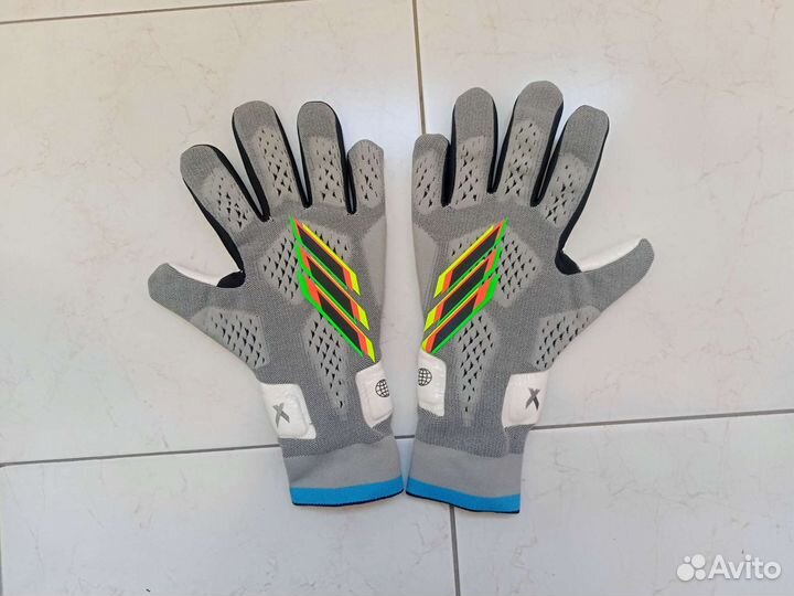 Вратарские перчатки Adidas X р. 8,9