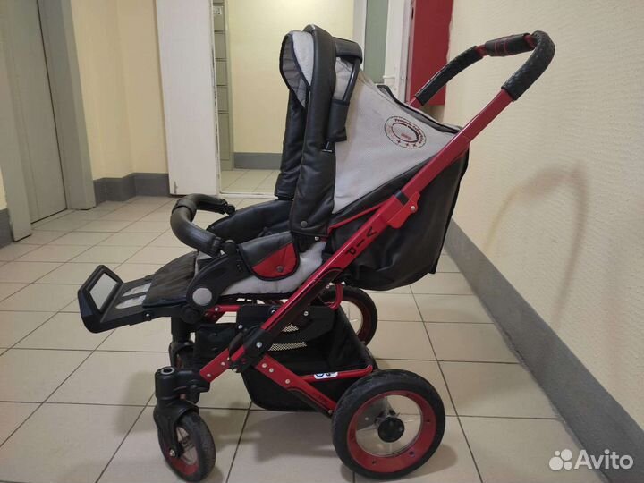 Прогулочная коляска Hartan VIP