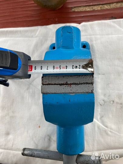 Тиски слесарные