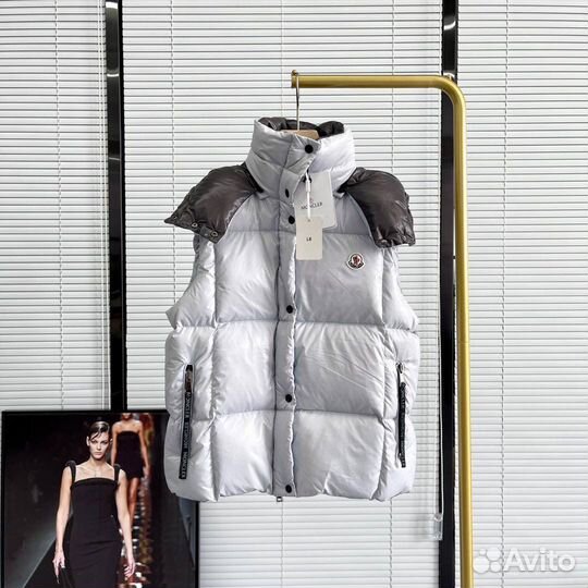 Жилет moncler