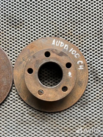 Диск тормозной задний для Audi 100 c4 1991-1994г