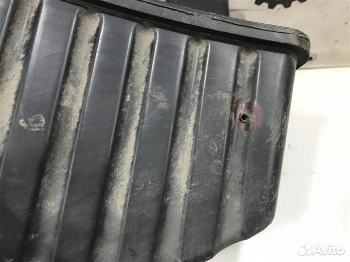 Резонатор воздушного фильтра Ford Mondeo III Рест