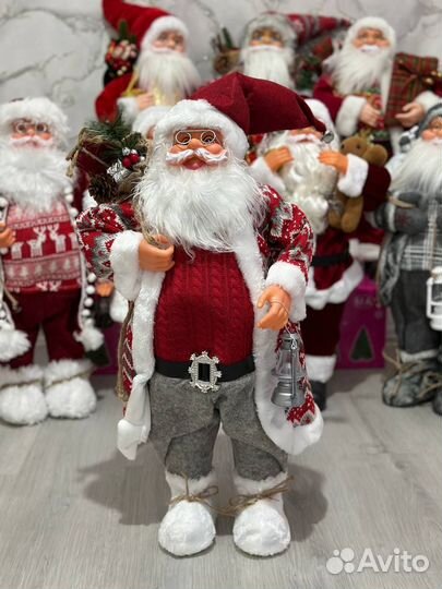 Дед мороз под ёлку фигурка