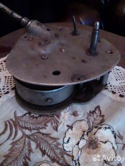 Механизм с патифона