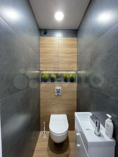 3-к. квартира, 95 м², 14/15 эт.